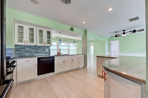 Villa ou maison à vendre à Venice, Floride: 3 chambres, 159.05 m2 № 2406713 - photo 18