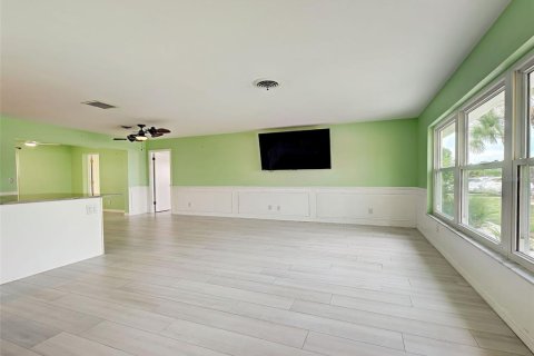 Villa ou maison à vendre à Venice, Floride: 3 chambres, 159.05 m2 № 2406713 - photo 7