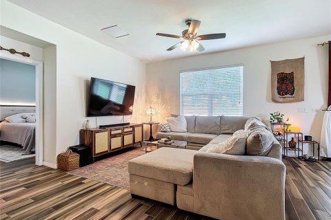 House in Mulberry, Florida 3 bedrooms, 141.68 sq.m. № 1824112 - photo 15