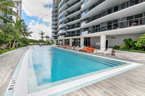 Купить кондоминиум в Майами, Флорида 3 спальни, 147.9м2, № 1960516 - фото 22