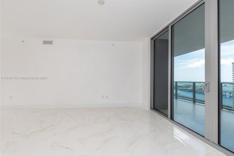 Купить кондоминиум в Майами, Флорида 3 спальни, 147.9м2, № 1960516 - фото 13