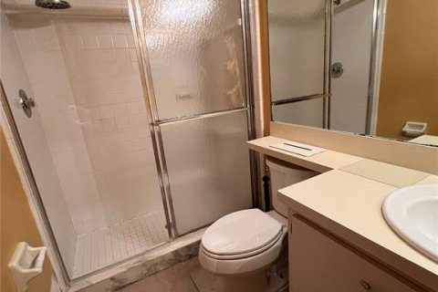 Condo in Temple Terrace, Florida, 2 bedrooms  № 2149059 - photo 23