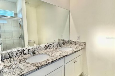 House in Wildwood, Florida 3 bedrooms, 139.73 sq.m. № 1666542 - photo 7