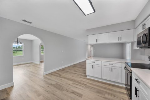 Casa en venta en Lakeland, Florida, 3 dormitorios, 212.84 m2 № 2267239 - foto 6