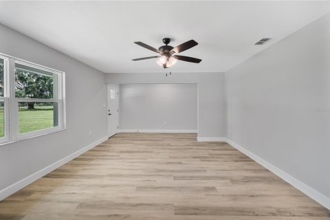 Casa en venta en Lakeland, Florida, 3 dormitorios, 212.84 m2 № 2267239 - foto 14