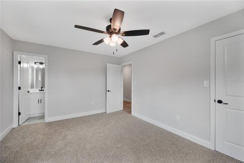 Casa en venta en Lakeland, Florida, 3 dormitorios, 212.84 m2 № 2267239 - foto 15