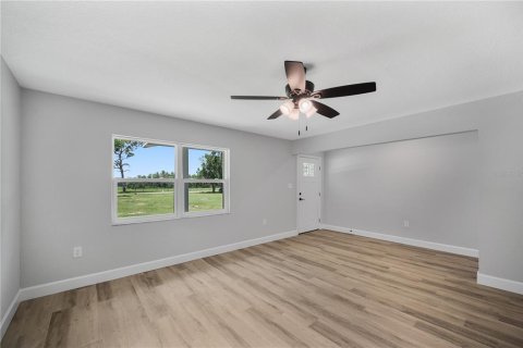 Casa en venta en Lakeland, Florida, 3 dormitorios, 212.84 m2 № 2267239 - foto 13