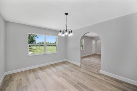 Casa en venta en Lakeland, Florida, 3 dormitorios, 212.84 m2 № 2267239 - foto 7