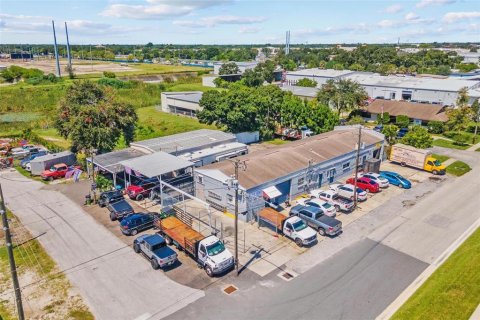 Commercial property in Pinellas Park, Florida 448.9 sq.m. № 2095465 - photo 2