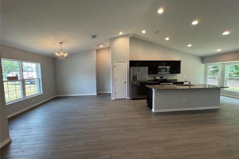 House in Ocala, Florida 3 bedrooms, 162.76 sq.m. № 753694 - photo 5