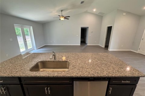 House in Ocala, Florida 3 bedrooms, 162.76 sq.m. № 753694 - photo 13