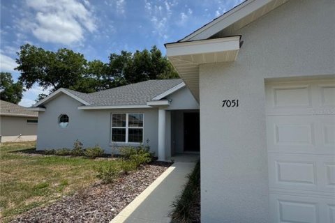 House in Ocala, Florida 3 bedrooms, 162.76 sq.m. № 753694 - photo 2