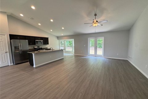 House in Ocala, Florida 3 bedrooms, 162.76 sq.m. № 753694 - photo 6