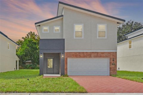 Casa en venta en Orlando, Florida, 3 dormitorios, 209.03 m2 № 1898695 - foto 1