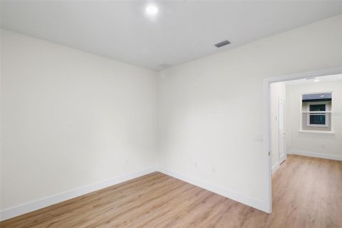 Casa en venta en Orlando, Florida, 3 dormitorios, 209.03 m2 № 1898695 - foto 30