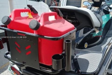 Immobilier commercial à vendre à Miami, Floride № 1985210 - photo 2