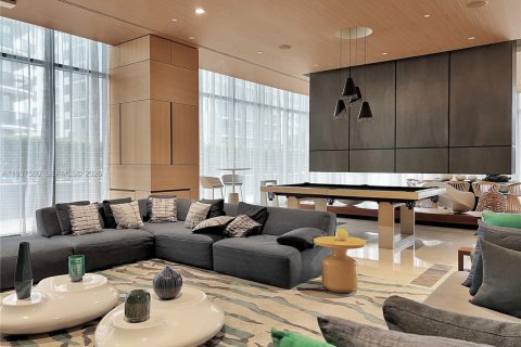 Купить кондоминиум в Майами, Флорида 1 спальня, 68.56м2, № 1995399 - фото 23