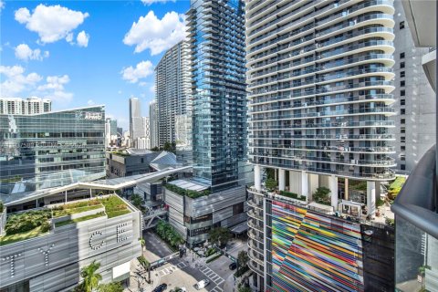 Купить кондоминиум в Майами, Флорида 1 спальня, 68.56м2, № 1995399 - фото 21