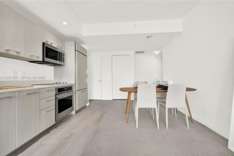 Купить кондоминиум в Майами, Флорида 1 спальня, 68.56м2, № 1995399 - фото 9