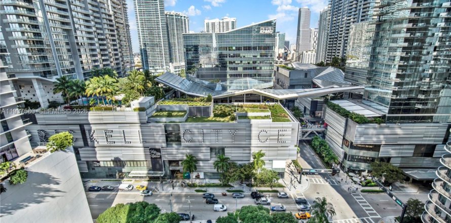 Кондоминиум с 1 спальней в Майами, Флорида № 1995399