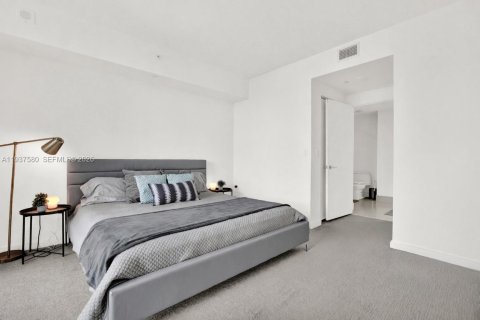 Купить кондоминиум в Майами, Флорида 1 спальня, 68.56м2, № 1995399 - фото 14