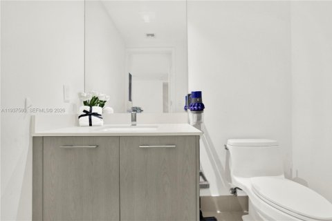 Купить кондоминиум в Майами, Флорида 1 спальня, 68.56м2, № 1995399 - фото 13