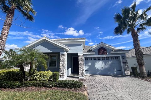 Villa ou maison à louer à Davenport, Floride: 4 chambres, 192.87 m2 № 1842011 - photo 1