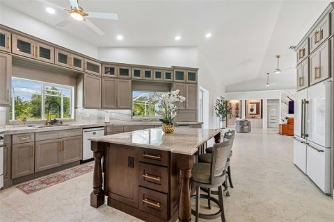 Villa ou maison à vendre à Punta Gorda, Floride: 4 chambres, 302.3 m2 № 2156945 - photo 19