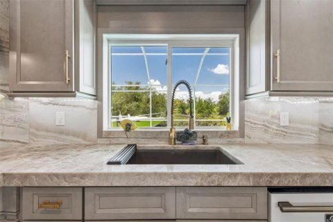 Villa ou maison à vendre à Punta Gorda, Floride: 4 chambres, 302.3 m2 № 2156945 - photo 17