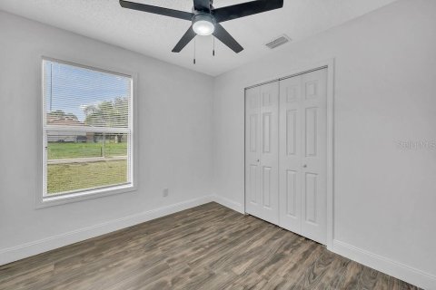 House in Palm Bay, Florida 3 bedrooms, 89.19 sq.m. № 1900717 - photo 18