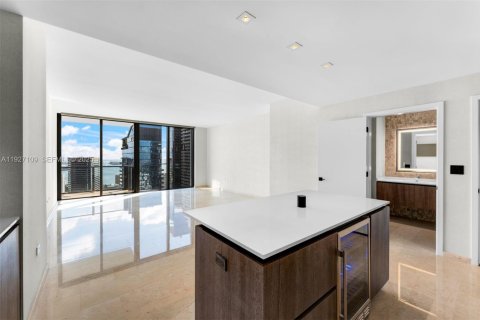 Copropriété à louer à Miami, Floride: 1 chambre, 82.31 m2 № 1985988 - photo 5