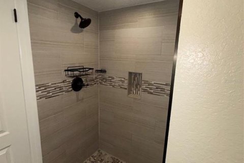 Copropriété à vendre à Largo, Floride: 3 chambres, 169.08 m2 № 2306835 - photo 18