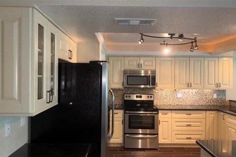 Copropriété à vendre à Largo, Floride: 3 chambres, 169.08 m2 № 2306835 - photo 8