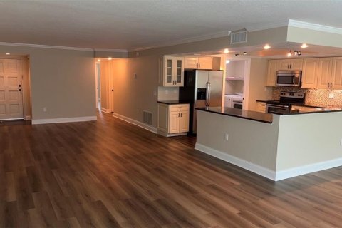 Copropriété à vendre à Largo, Floride: 3 chambres, 169.08 m2 № 2306835 - photo 4