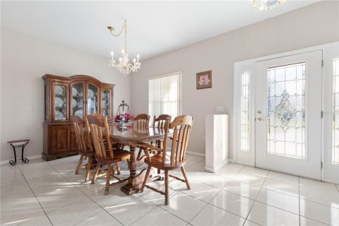 House in Palm Coast, Florida 3 bedrooms, 184.5 sq.m. № 1525649 - photo 10