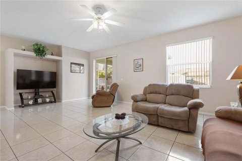 House in Palm Coast, Florida 3 bedrooms, 184.5 sq.m. № 1525649 - photo 16
