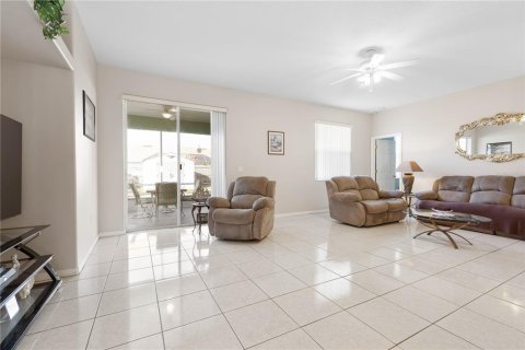 House in Palm Coast, Florida 3 bedrooms, 184.5 sq.m. № 1525649 - photo 13