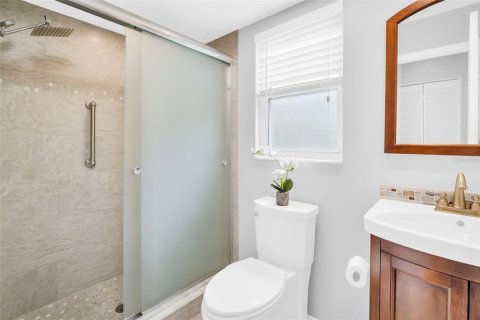 Villa ou maison à vendre à Palm Harbor, Floride: 2 chambres, 160.35 m2 № 1911001 - photo 14