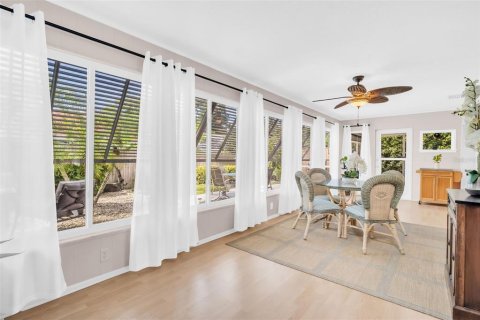 Villa ou maison à vendre à Palm Harbor, Floride: 2 chambres, 160.35 m2 № 1911001 - photo 17