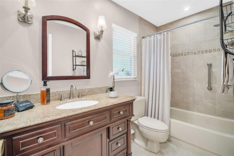 Villa ou maison à vendre à Palm Harbor, Floride: 2 chambres, 160.35 m2 № 1911001 - photo 29