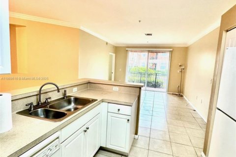 Condo in Miramar, Florida, 3 bedrooms  № 1895771 - photo 21
