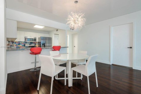 Copropriété à louer à Miami Beach, Floride: 1 chambre, 81.75 m2 № 1668990 - photo 10
