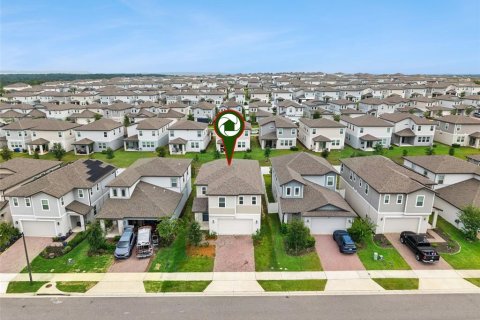 House in Clermont, Florida 3 bedrooms, 214.05 sq.m. № 2237648 - photo 29