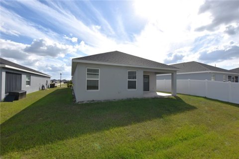 House in Auburndale, Florida 3 bedrooms, 137.4 sq.m. № 2167171 - photo 30