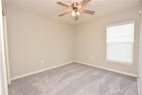 House in Auburndale, Florida 3 bedrooms, 137.4 sq.m. № 2167171 - photo 20
