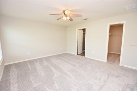 House in Auburndale, Florida 3 bedrooms, 137.4 sq.m. № 2167171 - photo 24