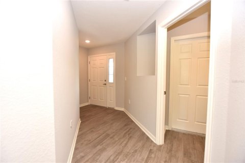 House in Auburndale, Florida 3 bedrooms, 137.4 sq.m. № 2167171 - photo 14