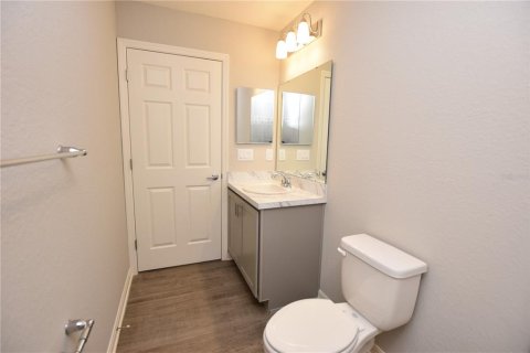 House in Auburndale, Florida 3 bedrooms, 137.4 sq.m. № 2167171 - photo 17