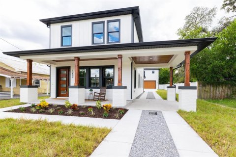 Casa en venta en Tampa, Florida, 4 dormitorios, 242.47 m2 № 2383803 - foto 2