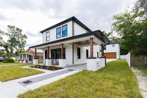 Casa en venta en Tampa, Florida, 4 dormitorios, 242.47 m2 № 2383803 - foto 3